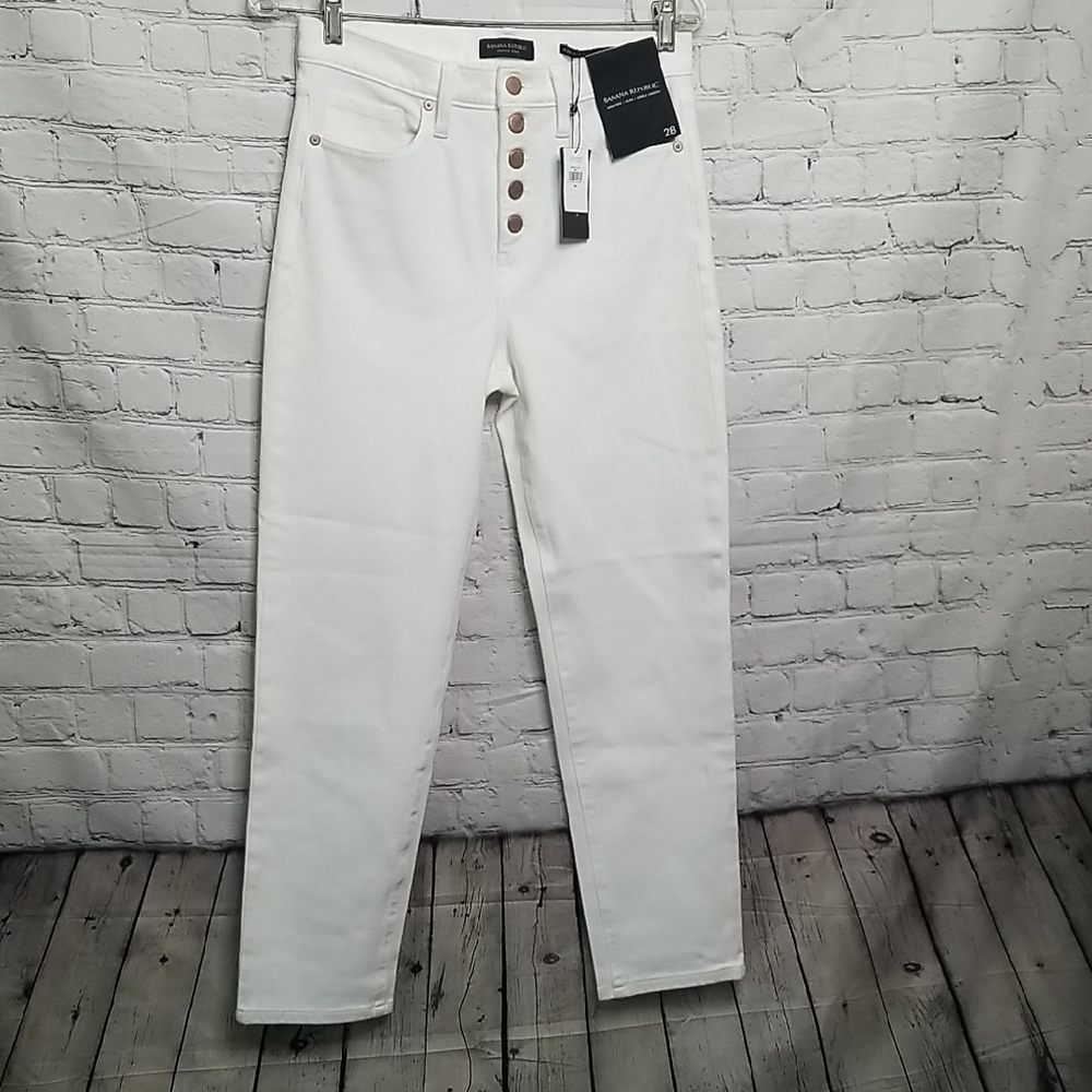 Banana Republic womens size 28 White button front Slim Leg jeans NWT